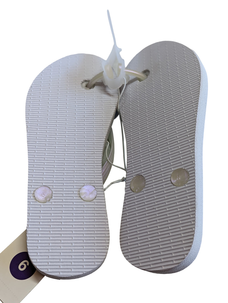 Women's Brynn Flip Flop Sandals - Shade & Shore White 6