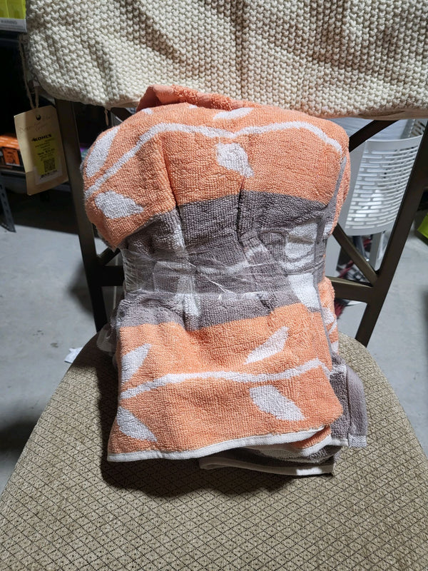 Pacific Coast Textiles Vines 6-piece Yarn Dyed Organic Bath Towel Set