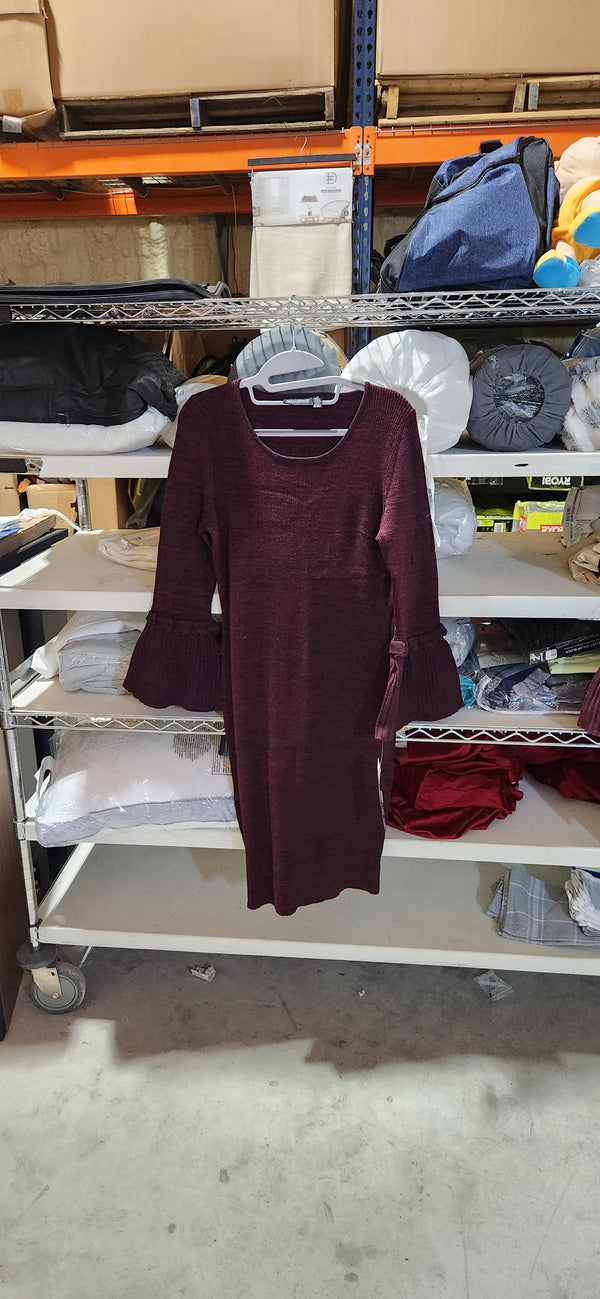 Women's Nina Leonard Bell Sleeve Ribbed Sweater Dress(M)